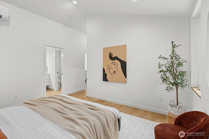4th image of 11349 23rd Avenue NE