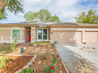 1706 Powder Ridge Dr, Valrico, FL 33594