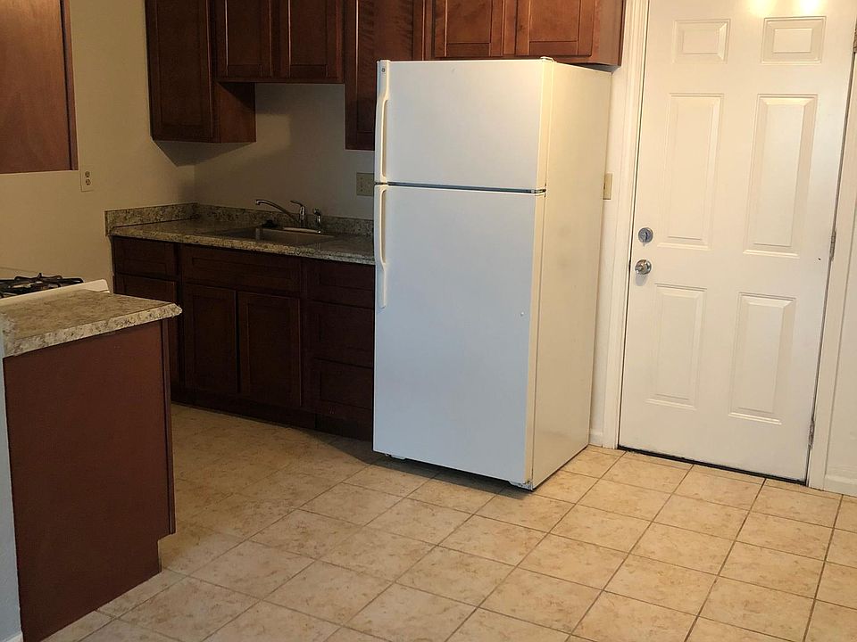 1st image of 3565 Granada Ave #2