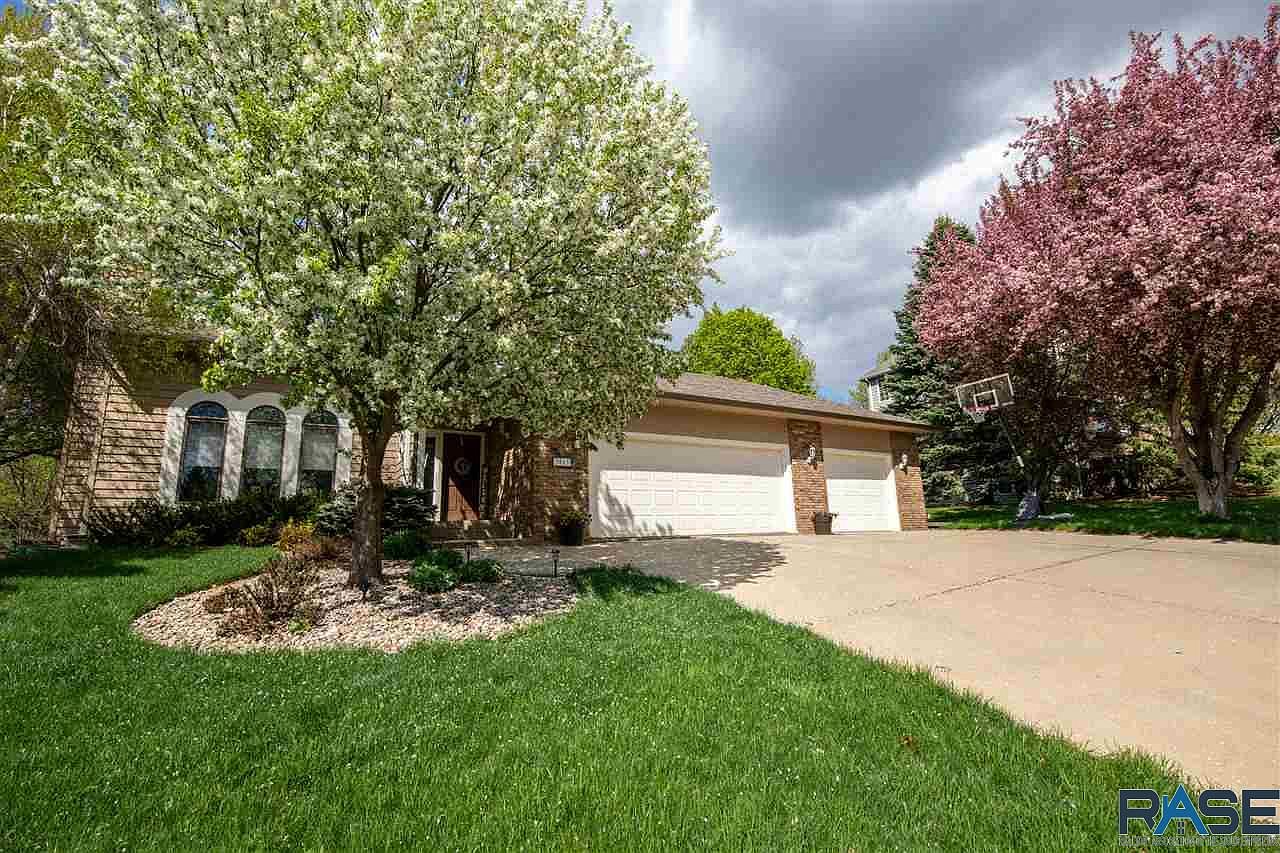 3513 S Spencer Blvd, Sioux Falls, SD 57103 Zillow