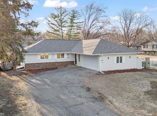 1588 19th Ave NW, New Brighton, MN 55112