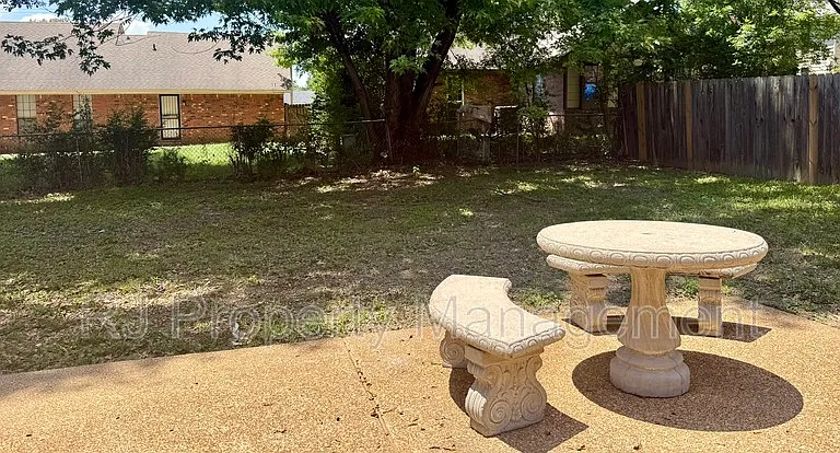 4521 Stony Point Dr — Photo 26