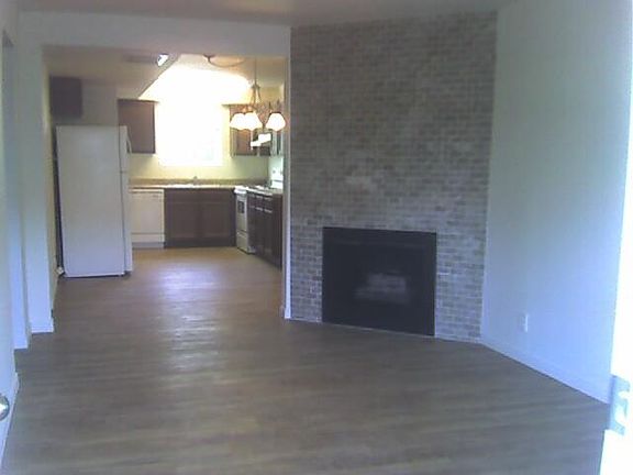 4th image of 2850 S Blair St