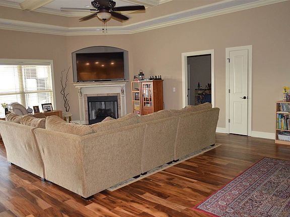 4th image of this home