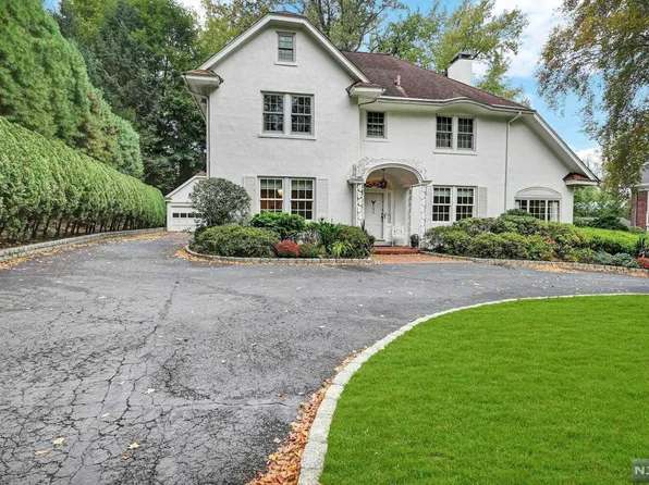 244 Glenwood Rd, Englewood, NJ 07631