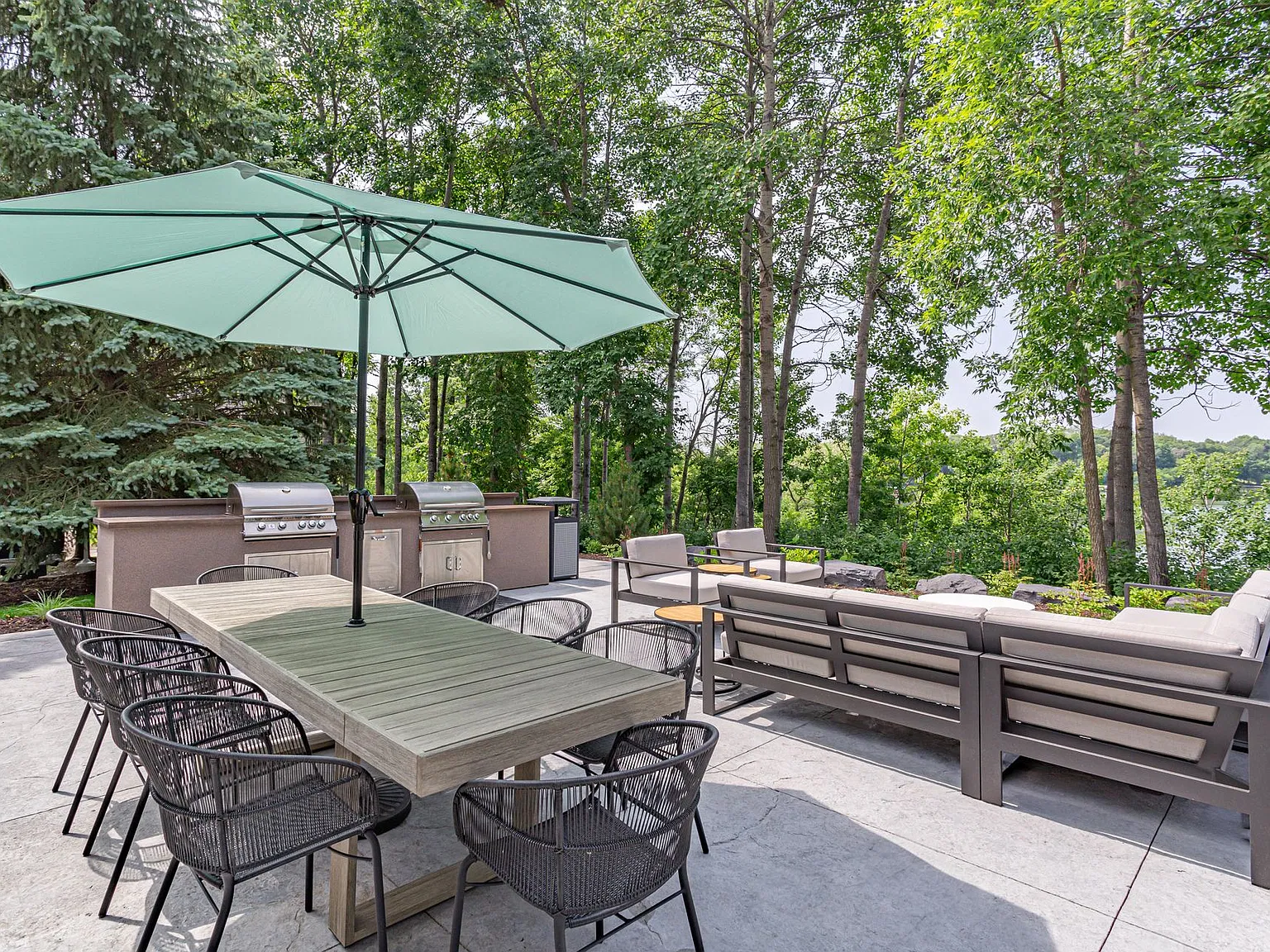Lake Susan Apartments — Photo 4