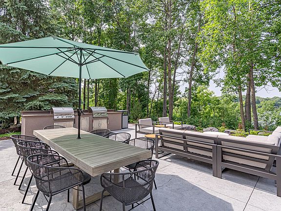 5th image of 8260 Market Blvd #2211
