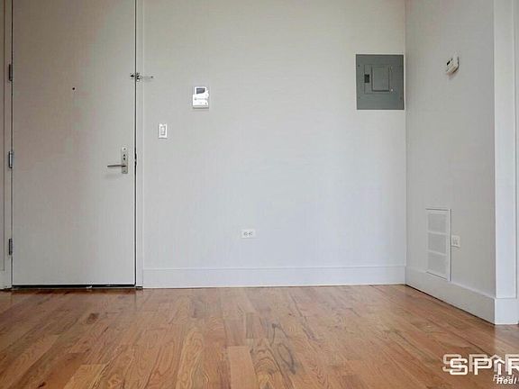 4th image of 453 Greene Ave APT 3B
