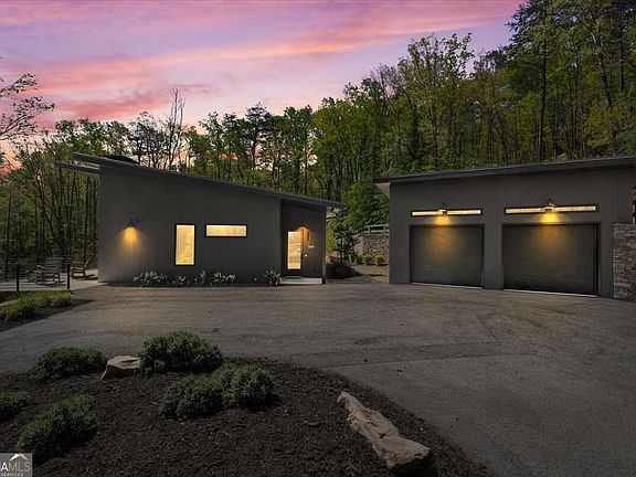 2nd image of 545 Cowart Mountain Rd