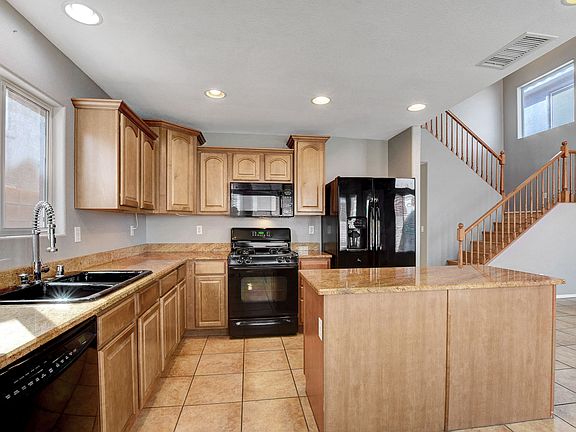 3rd image of 9216 Freedom Heights Ave