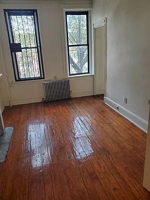 Rented by Block & Lot Real Estate | media 37