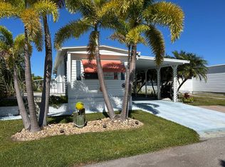 20602 Oahu Cir, Estero, FL 33928