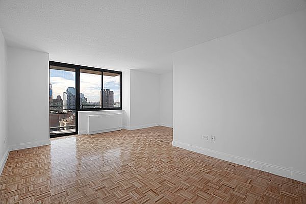 1st image of 200 W 60th St APT 17A