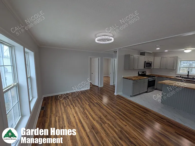 1942 Central Ave #15 — Photo 6
