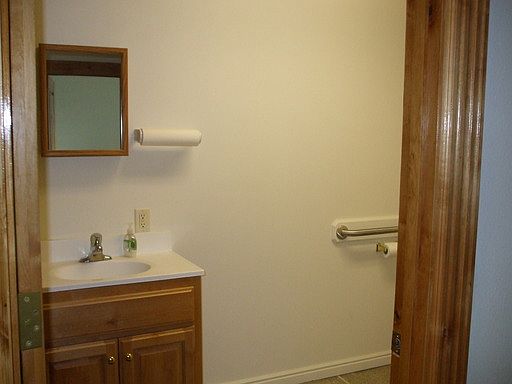 5th image of 218 Dividend Dr Ste 1