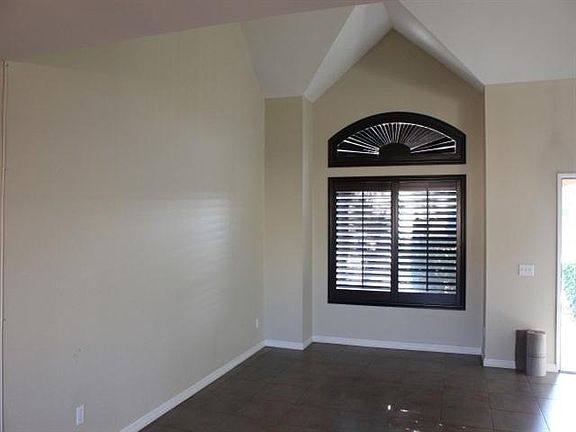 5th image of 5794 Carleton St #3
