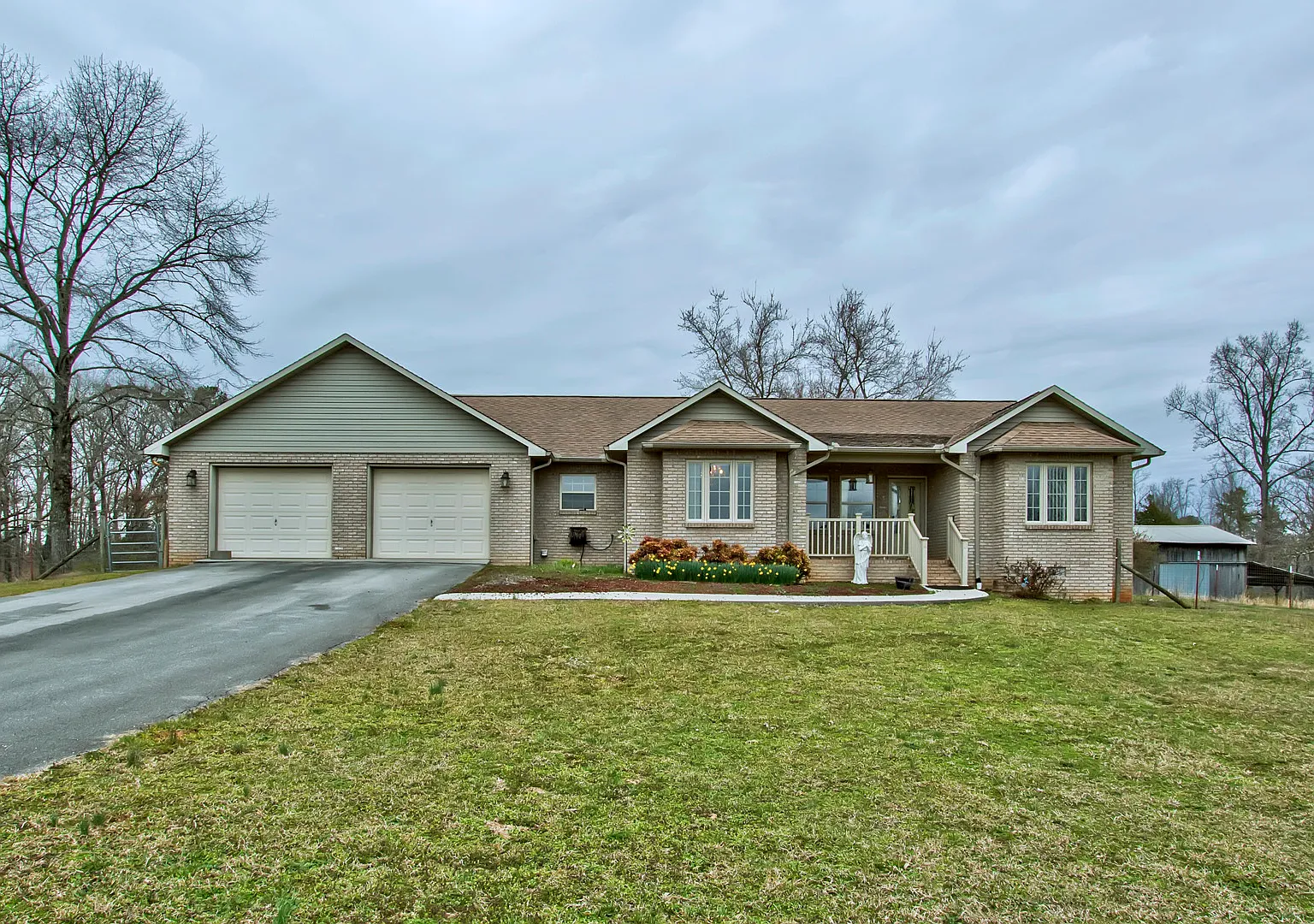 3005 Old Hollow Road-Old - 1 — Photo 1