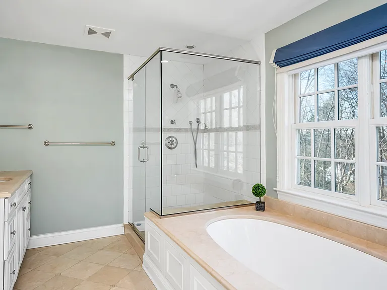 12 Norton Ln — Photo 24