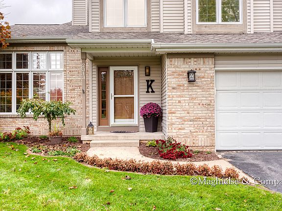 3rd image of 2313 Rolling Meadow Dr NE