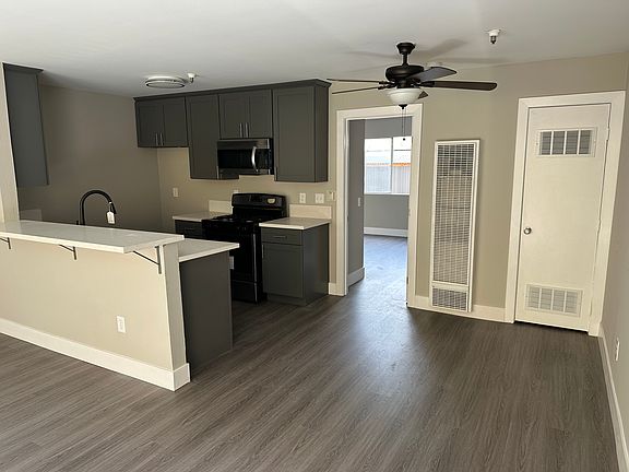 5th image of 13602 Cordary Ave APT 8