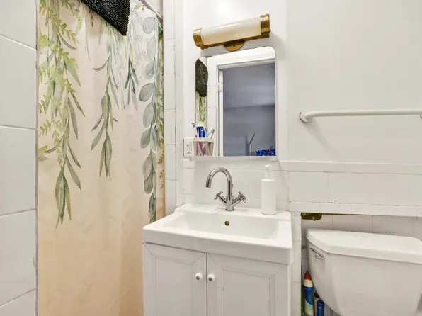 25-37 48th Street image 6 of 26