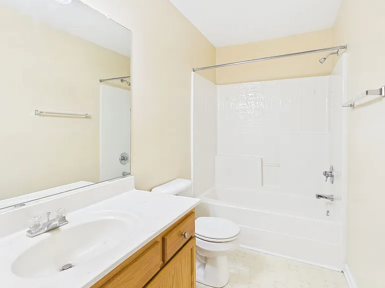 1905 Colgate Ave — Photo 11