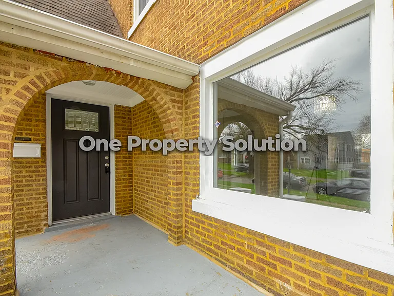 3612 Van Buren St — Photo 3