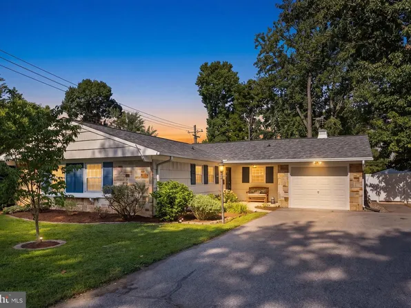 3002 Tanbark Ln, Bowie, MD 20715