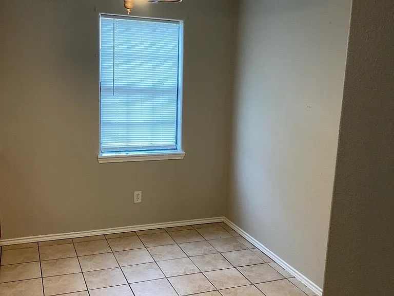 4308 Kings Dr #2 — Photo 13