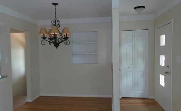 3rd image of 1531 N Bywood Ave
