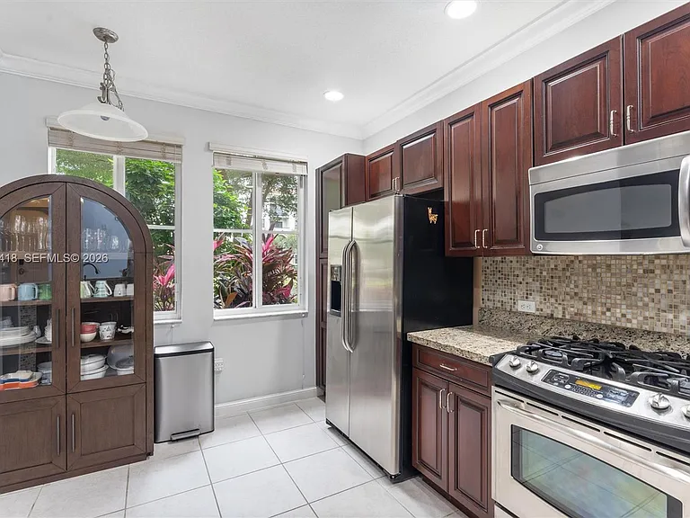 2925 NW 126th Ave #105 — Photo 9