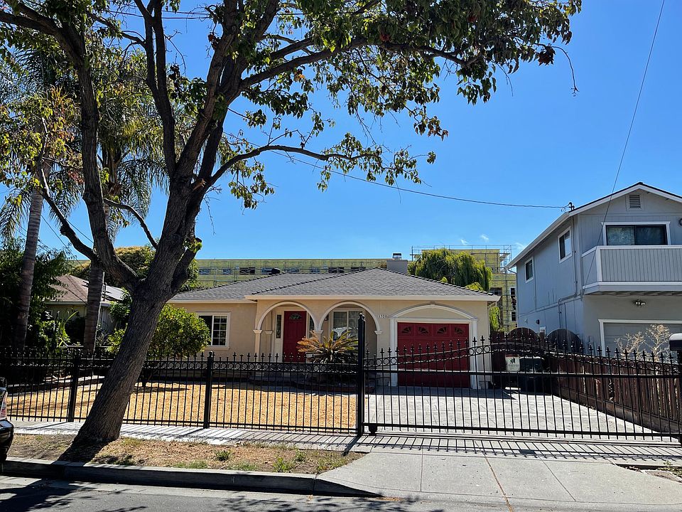 1st image of 1328 Carlton Ave