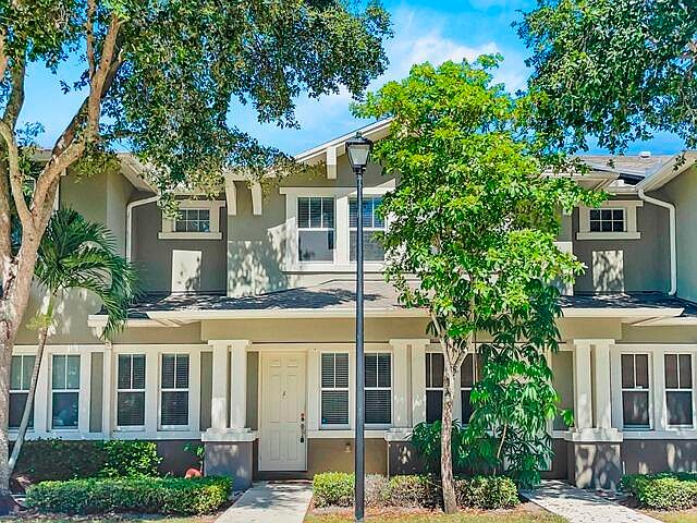 1st image of 699 Corte Madera Ln Unit 3