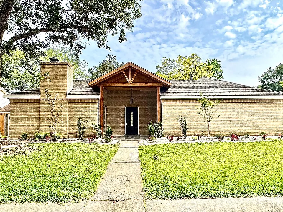 14307 Piping Rock Ln