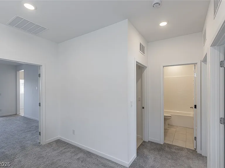 360 Great Ocean Ave — Photo 29