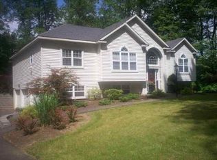 117 Menands Rd, Menands, NY 12204