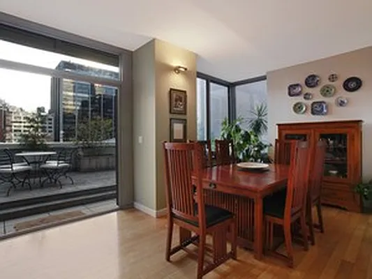 Sold by Corcoran | media 16