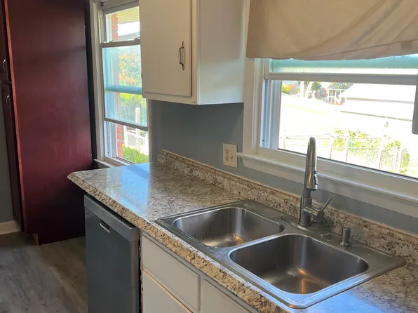 3916 Gallatin St, Roanoke, VA 24018