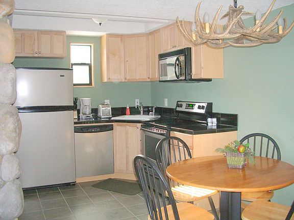 4th image of 477 Ala Wai Blvd APT 90