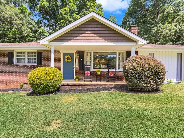158 Oak Hill Dr, Piedmont, SC 29673