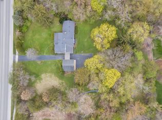 6144 Clarendon Hills Rd, Willowbrook, IL 60527