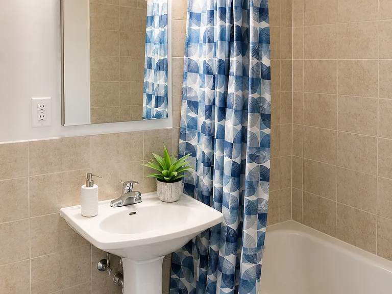 116 Warren St #11-2L — Photo 5