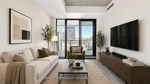 284 King St E #1307 Photo 1