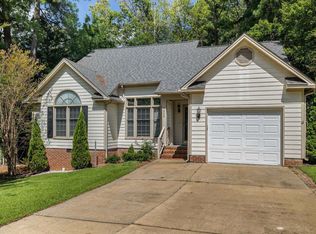 5505 Edgebury Rd, Raleigh, NC 27613