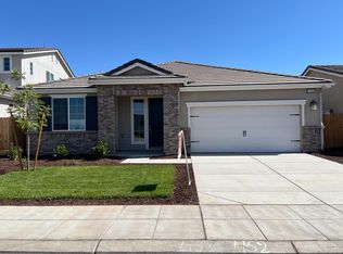 1269 S Cathedral Ct, Madera, CA 93636