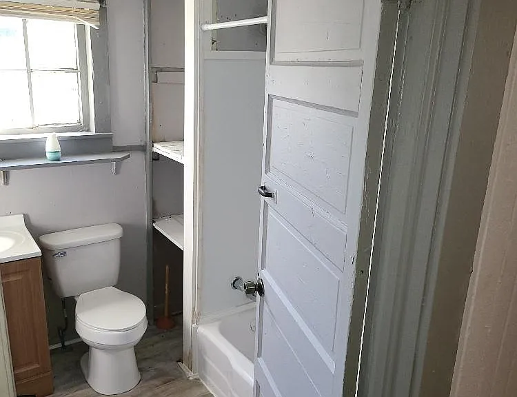 3503 Grote St SW #2 — Photo 2