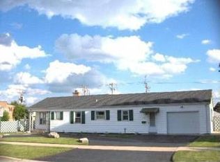 8105 W Elizabeth Ave, Niles, IL 60714