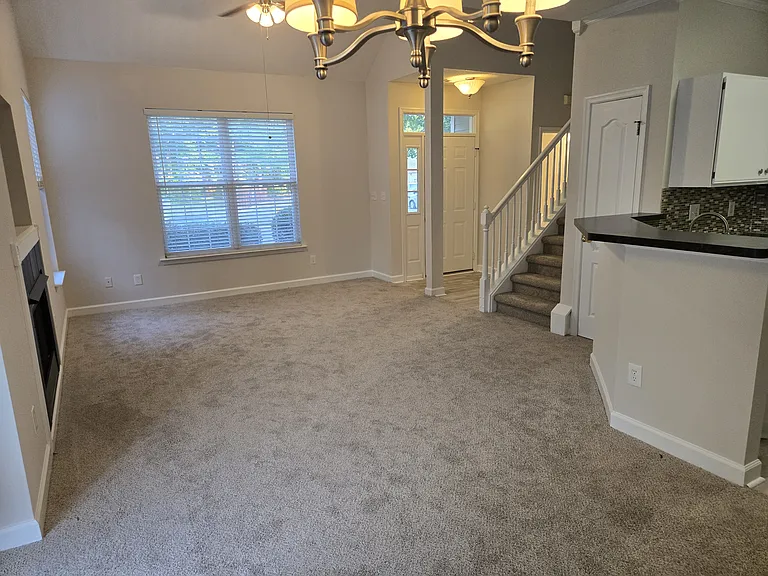 730 Windbrook Cir — Photo 9