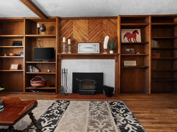 1817 Waunona Way, Madison, WI 53713