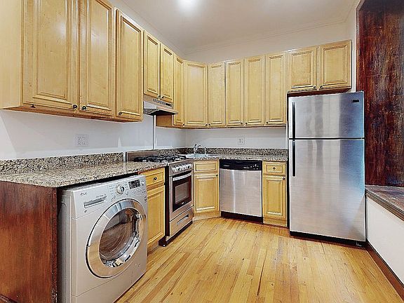 3rd image of 507 W 147th St #4FL1